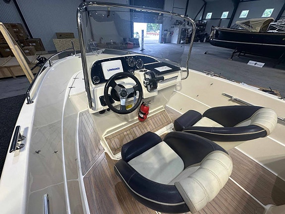 Bella 600 Ocean 10 of 11