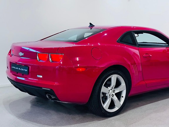 Chevrolet Camaro 15 of 16