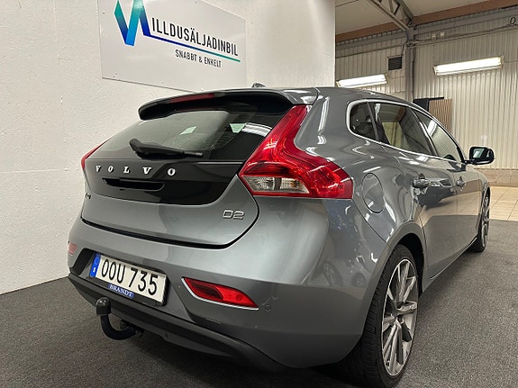 Volvo V40 5 of 11