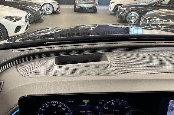 Mercedes-Benz EQC400 20 of 22