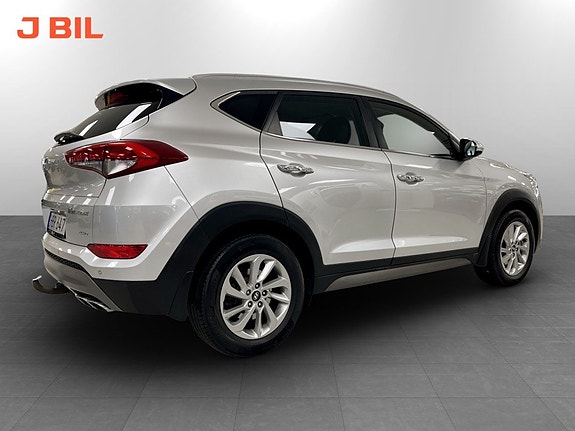Hyundai Tucson 3 of 18