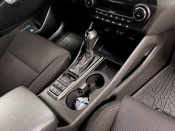 Hyundai Tucson 12 of 18