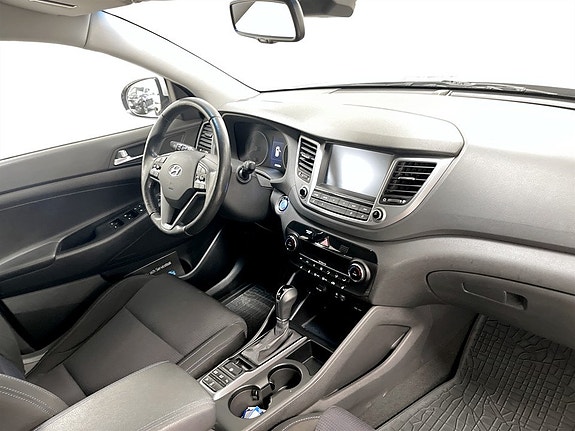 Hyundai Tucson 13 of 18