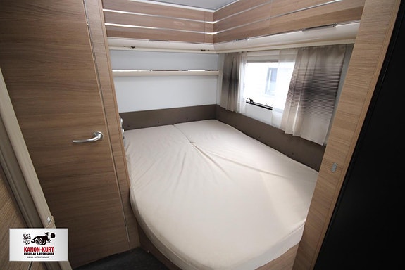 Adria Adora 522 UP 3 of 10