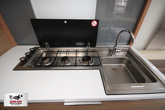 Adria Adora 522 UP 7 of 10