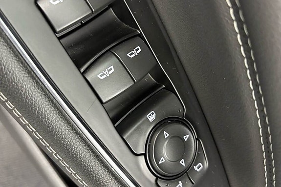 Opel Insignia 10 of 16