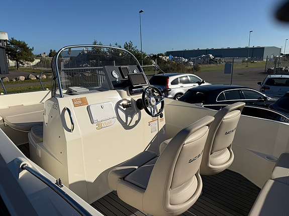 Quicksilver Activ 605 115 hk – toppskick – 1500 kg trailer ingår 80km 2021 19 of 30