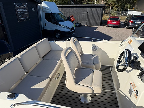 Quicksilver Activ 605 115 hk – toppskick – 1500 kg trailer ingår 80km 2021 13 of 30