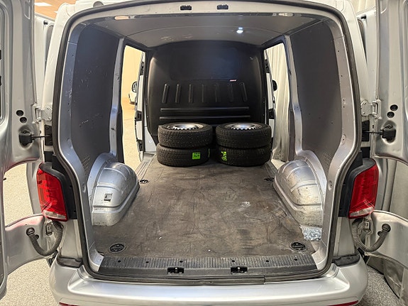 Volkswagen Transporter 7 of 13