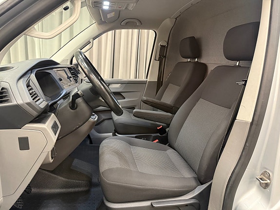 Volkswagen Transporter 9 of 13