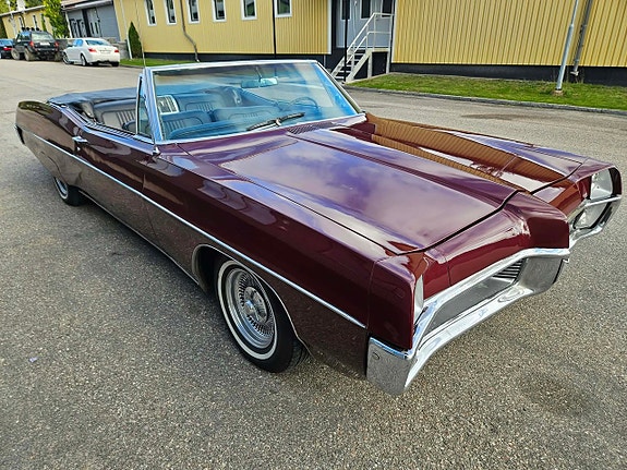 Pontiac Catalina 3 of 11