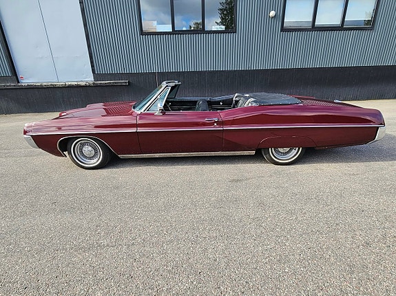 Pontiac Catalina 8 of 11