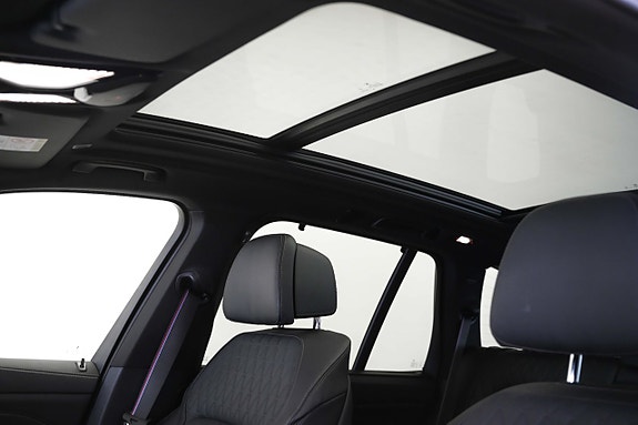 BMW X5 11 of 22