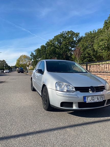 Volkswagen Golf V 6 of 7