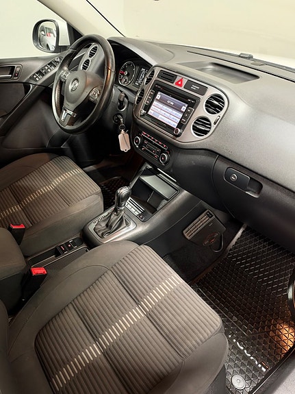 Volkswagen Tiguan 11 of 21
