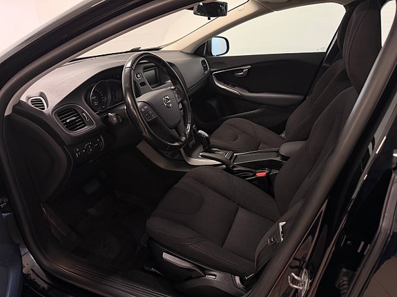 Volvo V40 5 of 8