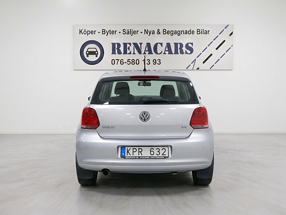Volkswagen Polo 2 of 2