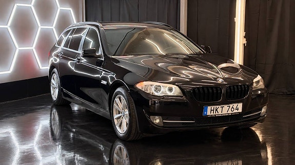 BMW 520d 2 of 18