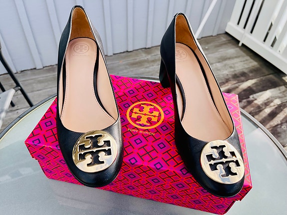 Product image 1 of 10