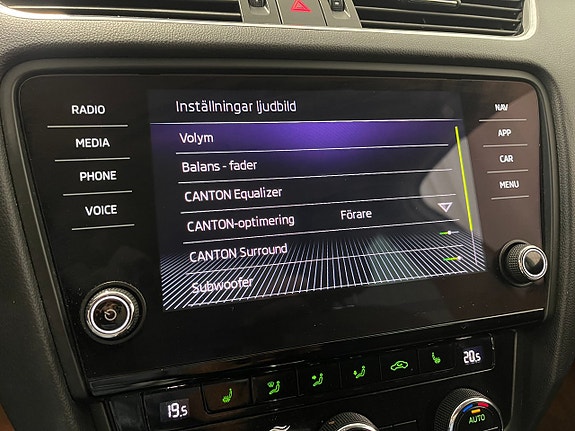 Skoda Octavia 16 of 24