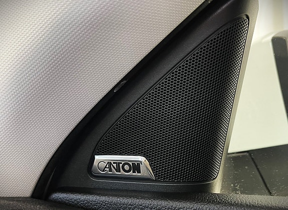 Skoda Octavia 12 of 24