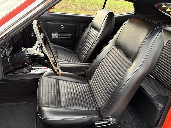Ford Torino 13 of 30