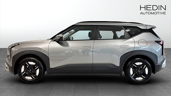 Kia Seltos 2 of 12