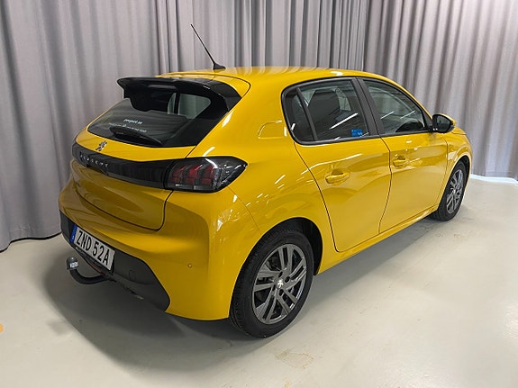 Peugeot 208 5 of 21