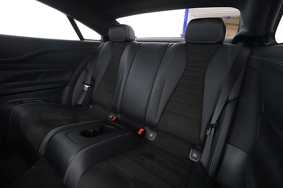 Mercedes-Benz E 220 d 15 of 30