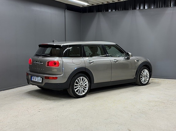 MINI Clubman Cooper 4 of 13