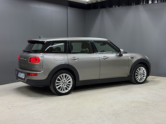 MINI Clubman Cooper 5 of 13