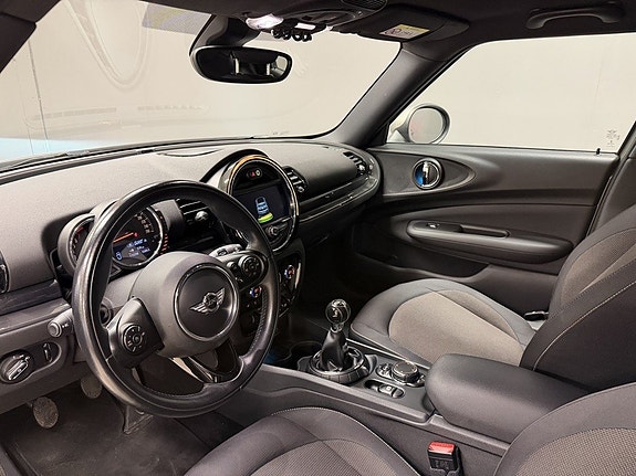 MINI Clubman Cooper 8 of 13