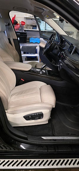 BMW X5 9 of 18