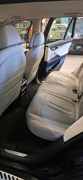 BMW X5 11 of 18