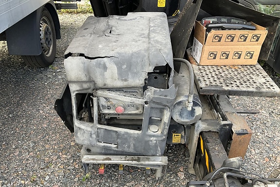 HIAB X-HIPRO 232E-6/BL232HP00253 9 of 21