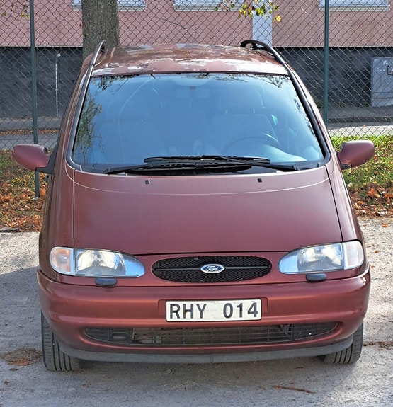 Ford Galaxy 2 of 12