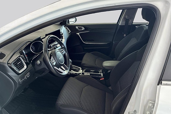 Kia Ceed 10 of 22