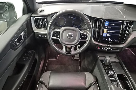 Volvo XC60 13 of 24