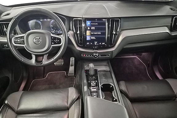 Volvo XC60 12 of 24