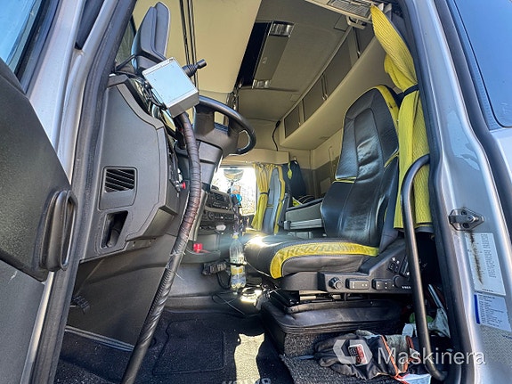 Maskintrailerekipage Volvo 750 med Vang trailer 13 of 27