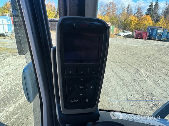 Maskintrailerekipage Volvo 750 med Vang trailer 17 of 27