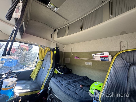 Maskintrailerekipage Volvo 750 med Vang trailer 23 of 27