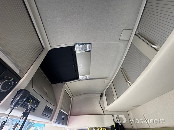 Maskintrailerekipage Volvo 750 med Vang trailer 26 of 27