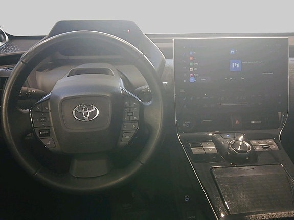 Toyota bZ4X 12 of 19