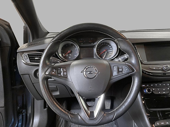 Opel Astra 10 of 16