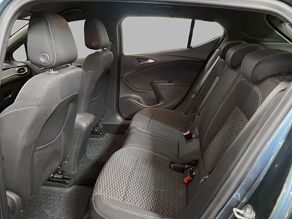 Opel Astra 13 of 16
