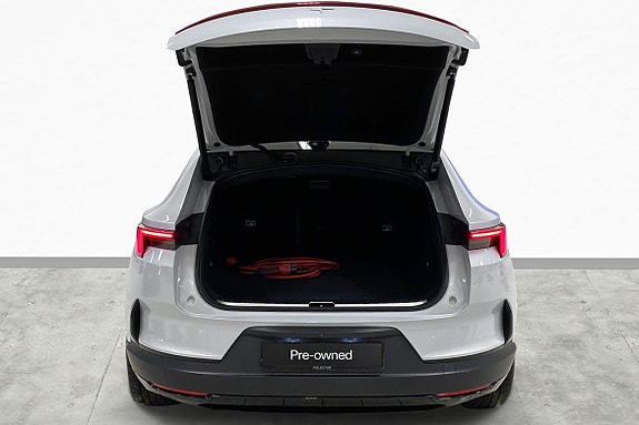 Polestar 4 16 of 17