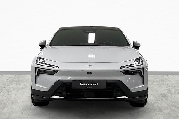 Polestar 4 3 of 17