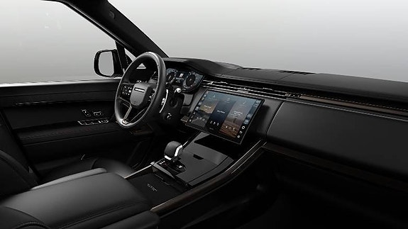 Land Rover Range Rover Sport 5 of 7