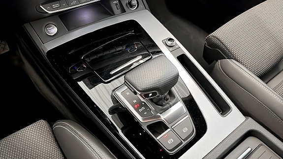 Audi Q5 14 of 19